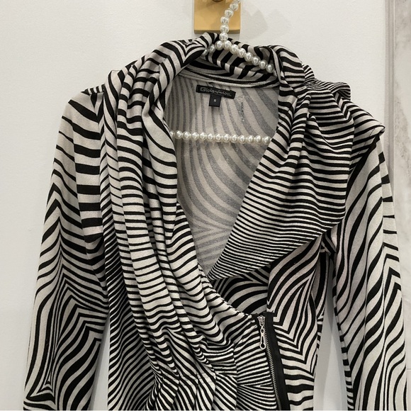 🔴GIOIA ZEBRA TOP🔴 - Picture 3 of 8